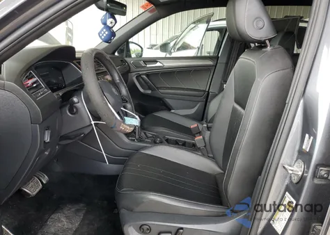 2024 Volkswagen Tiguan Se R-Line Black z USA, uszkodzony, nr VIN 3VV8B7AX9RM115595